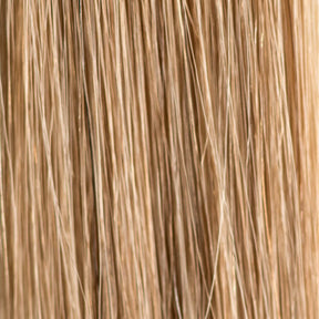 18 luxury line hair extension closeup 