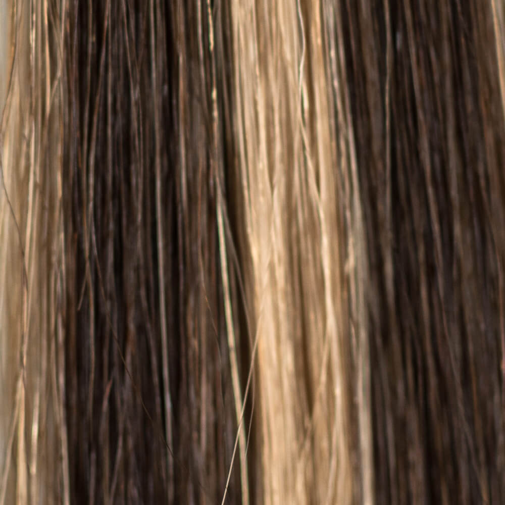 P4/12 Luxury Line hair extension closeup