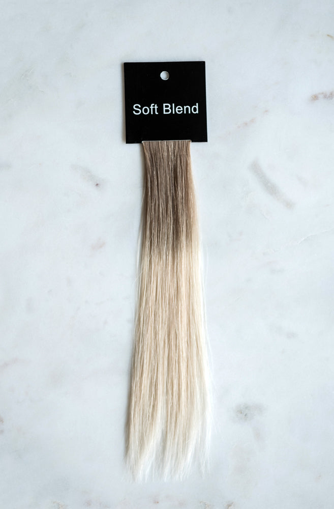 Hair Weft in #18 (Light Ash Blonde) - Stardust Hair Extensions